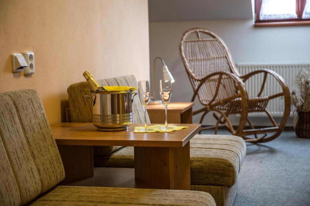 Hotel Na Jizni Přerov Εξωτερικό φωτογραφία