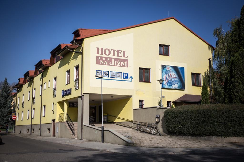 Hotel Na Jizni Přerov Εξωτερικό φωτογραφία
