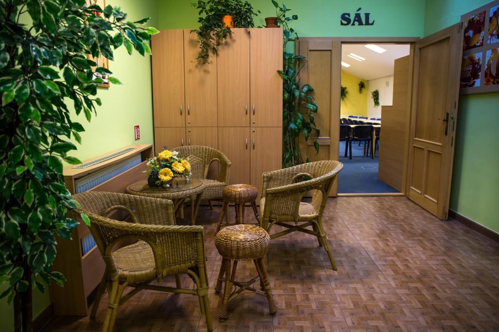 Hotel Na Jizni Přerov Εξωτερικό φωτογραφία