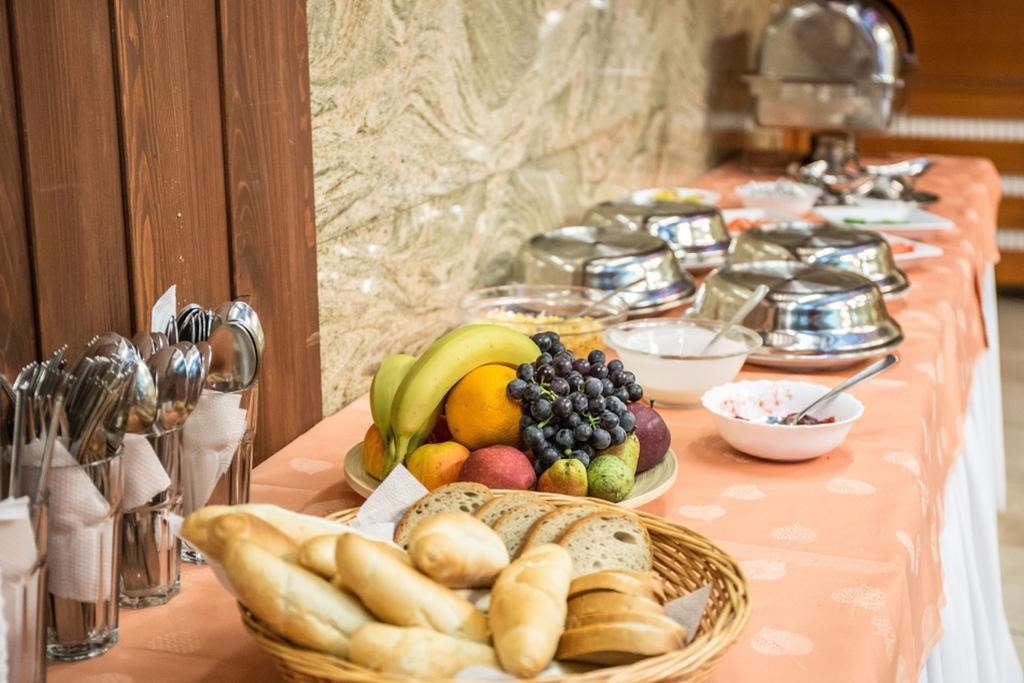 Hotel Na Jizni Přerov Εξωτερικό φωτογραφία
